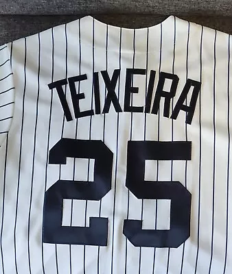 New York Yankees Mark Teixeira Jersey Size Medium • $32.99