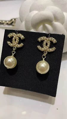 Chanel Vintage Earrings Gold Classic Pearl Double CC Pearl Pendant • $81