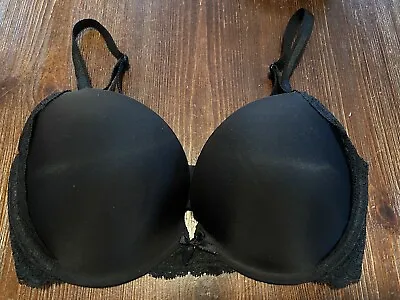 Victoria's Secret Dream Angels Push Up Bra 32DD Fringed Lace Trim Black • $12