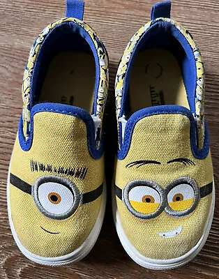 Toddler Boys' NBC Universal Minions Dual Gore Slip-on Sneakers Size 8. • $11.75