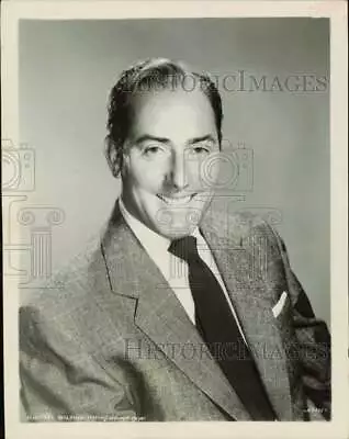 1949 Press Photo Michael Wilding Actor For Metro-Goldwyn-Mayer Studios. • $9.99