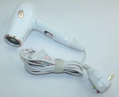 T3 Micro Featherweight Compact Folding  Blow Dryer   Travel 76851 White • $24.99