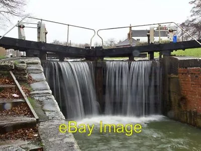 Photo 6x4 Water Overflowing The Lock Gates At Langley Mill Lock Eastwood C2021 • £2