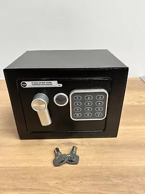 Yale - Electronic Safe Mini Black - YSV/170/DB2 - Basic • £35