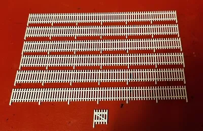 £5 • Buy 00 Gauge 1:76 Picket Fence 3D Printed In White Over 1M Of Fence FREE DELIVERY