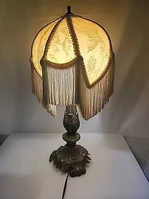 18  Tall Vintage Victorian Style W/Fringe Boudoir Table Lamp • $99.74