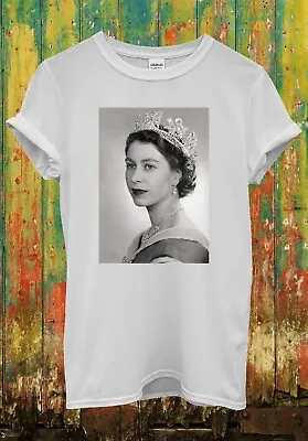 Queen Elizabeth II T Shirt RIP 1926 2022 Men Women Unisex T-Shirt 2821 • £9.95