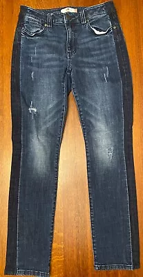 Cabi Jeans Womens Size 6 High Straight Leg Dark Wash Distressed Denim • $18