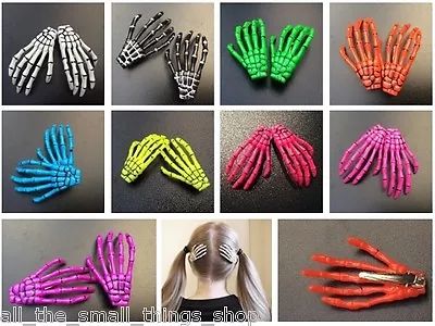 £3.99 • Buy 2 X Skeleton Hand Hair Clips - Zombie Horror Bone Hair Grips - Halloween Hair