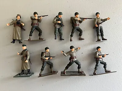 1/35 Lot Of 9 Built Painted Very Detailed Military WWII Army Figures (A6) • $40