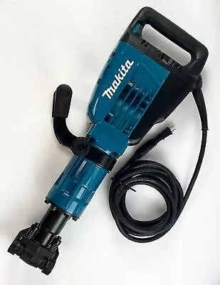 Makita Demolition Hammer 1-1/8 Inch Hex 120 V HM1307CB • $1145