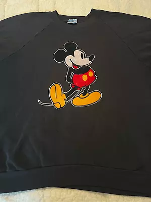 Vintage Disney Mickey Mouse Sweatshirt • $25