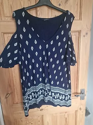 Womens Navy White Paisley Print Longline Summer Top Size 18 • £10