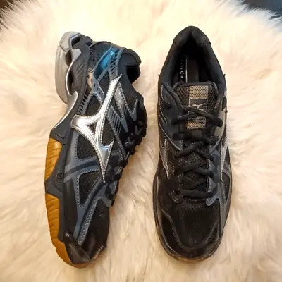 Mizuno Wave Bolt  Running Volleyball Athletic Sneakers • $35