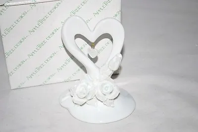 New Appletree Designs Perfect Wedding Heart Cake Rose Topper Decoration • $4.95