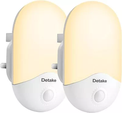 Automatic LED Night Light Dusk To Dawn Wall Plug In Warm White Sensor Light  • £16.99