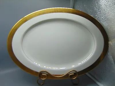 Mikasa Harrow Platter Bone China 15 In. • $99.99