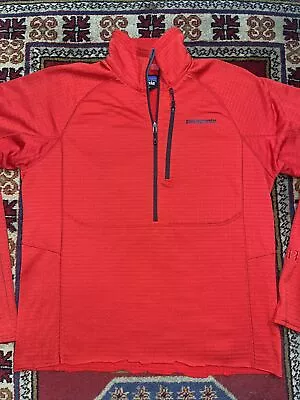 Patagonia Mens R1 Chopped Red Pullover Sz M • $5