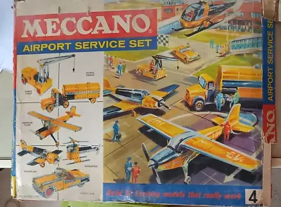 VINTAGE MECCANO AIRPORT SERVICE SET No.4 1960's & MANUALS  Used • £40