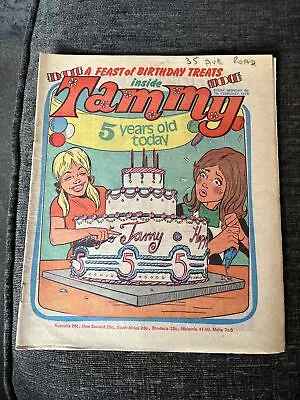 Tammy Comic - 7 February 1976 • £4.99