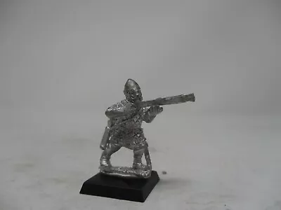 Ral Partha Grenadier Archer W Crossbows Dungeons And Dragons Miniatures  • $1.50