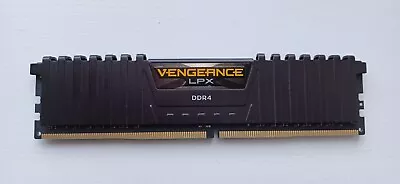 Corsair Vengeance LPX 8GB DDR4 2400MHz C16 Memory Kit CM4X8GF2400C16K4 • £0.99