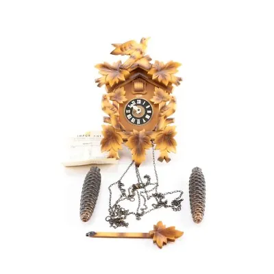 8 Day CUCKOO CLOCK W Germany BIRDS • $250