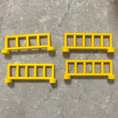 4 LEGO Duplo Fence Yellow • $6.90