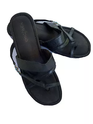 Minnetonka Size 9 Black Strap Slip On Sandals Embellished  7280  • $13.75