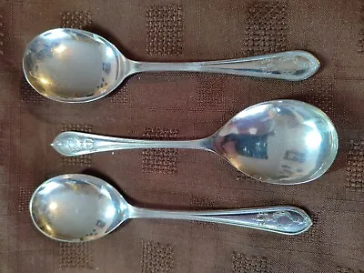 Vintage Silver Plated Epns Set Of 3 Art Nouveau Style Pattern Fruit Spoons • $1.38