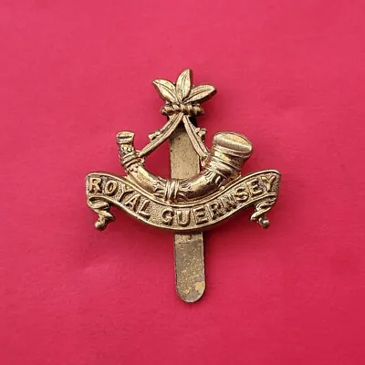 Royal Guernsey Cap Badge Brass With Slide • $7.46