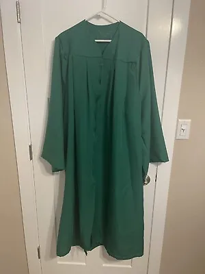 Oak Hall Graduate Gown Green 6’ To 6’2” • $5