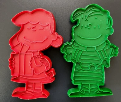$12.95 • Buy Vintage Peanuts Lucy & Linus Christmas 4.5  Cookie Cutters, 1972, Nice!! 