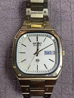 Seiko Vintage Square Watch Men Gold Tone White Dial Day Date 7123-5359 VGUC • $169.99