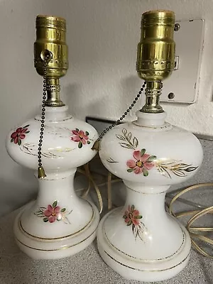 Vintage Milk Glass Lamps 2 Matching Nightstand Lamps Handpainted Cord Pull • $25