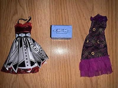 Monster High Frights Camera Action Black Carpet Dresses & Accessories Lot • $17