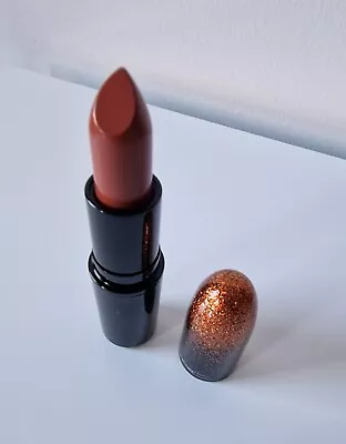 MAC Cosmetics Matte Lipstick - VELVET TEDDY (brown) Collector Of The Stars - New • £17.99