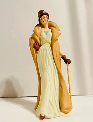 La Belle Nouveau Charmaine Figurine #984/5000 Cream Dress And Jacket 10  • $26.08