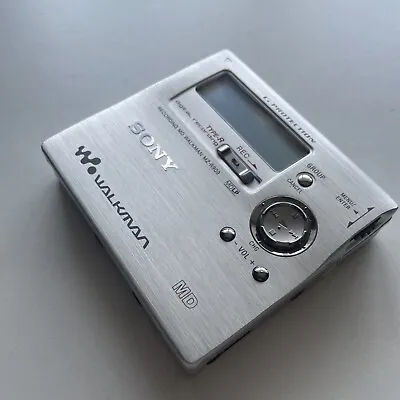 £199 • Buy SONY MZ-R909 MD Walkman Portable MiniDisc Recorder/Player - Silver. In LNC