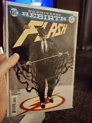 THE FLASH #10 COVER A - 1st PRINT - DCU REBIRTH • $3.79