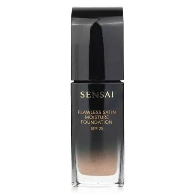 Kanebo Sensai Flawless Satin Moisture Foundation SPF 25 - # FS204.5 Warm Beige 3 • £56.99