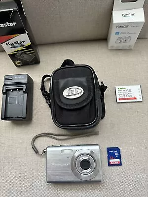 Casio EXILIM ZOOM 6.0 MP EX-Z60 Digital Camera With Accessories Tested • $105