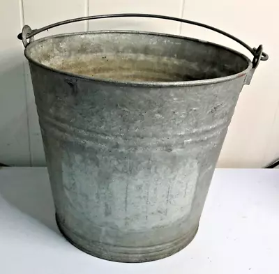 Vintage Galvanized Metal #12 Bucket Pail Farmhouse Bail Handle 10  T X 10 3/4  W • $22.95