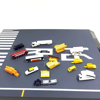 1/400 Airport GSE -  AIRPORT SERVICE SUPPORT VEHICLES  (18 Pieces ) • $64.99