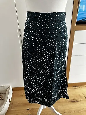 £6 • Buy SHEIN Green Polka Dot Skirt Size S Used Good Condition 