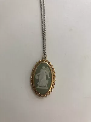 £118.23 • Buy VINTAGE PRE-1969 GREEN JASPERWARE WEDGWOOD PENDANT NECKLACE  Winged Fairy  69 B
