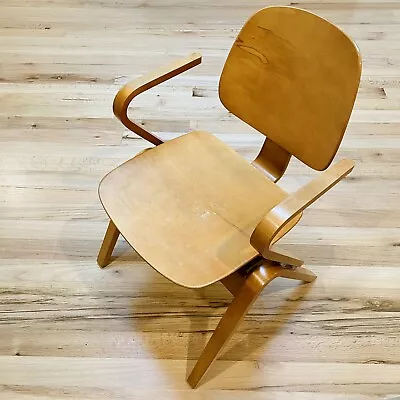 1950s Rare Bent Plywood Chair By Joe Atkinson For Thonet • $420