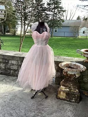 VINTAGE 1950s PINK TULLE PROM DRESS LOVELY EXCELLENT CONDITION  • $149.99