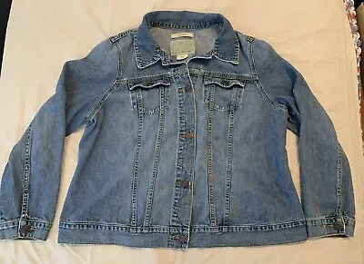 Old Navy  Maternity  Size XL Women’s Blue Denim Trucker Jean Jacket • $16