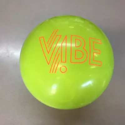 Hammer Radioactive Vibe Bowling Ball 15 LB   New In Box  #100h • $62.95